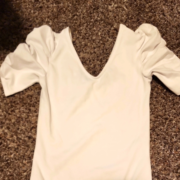 Tops - White Ruffled Puff Sleeve Bodysuit